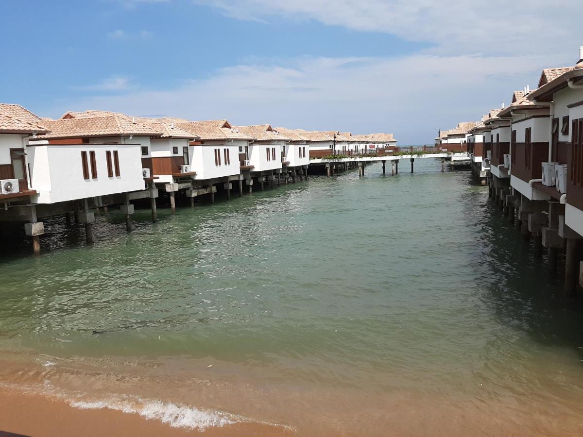 Wonderland Private Pool Villas At Port Dickson Exteriér fotografie